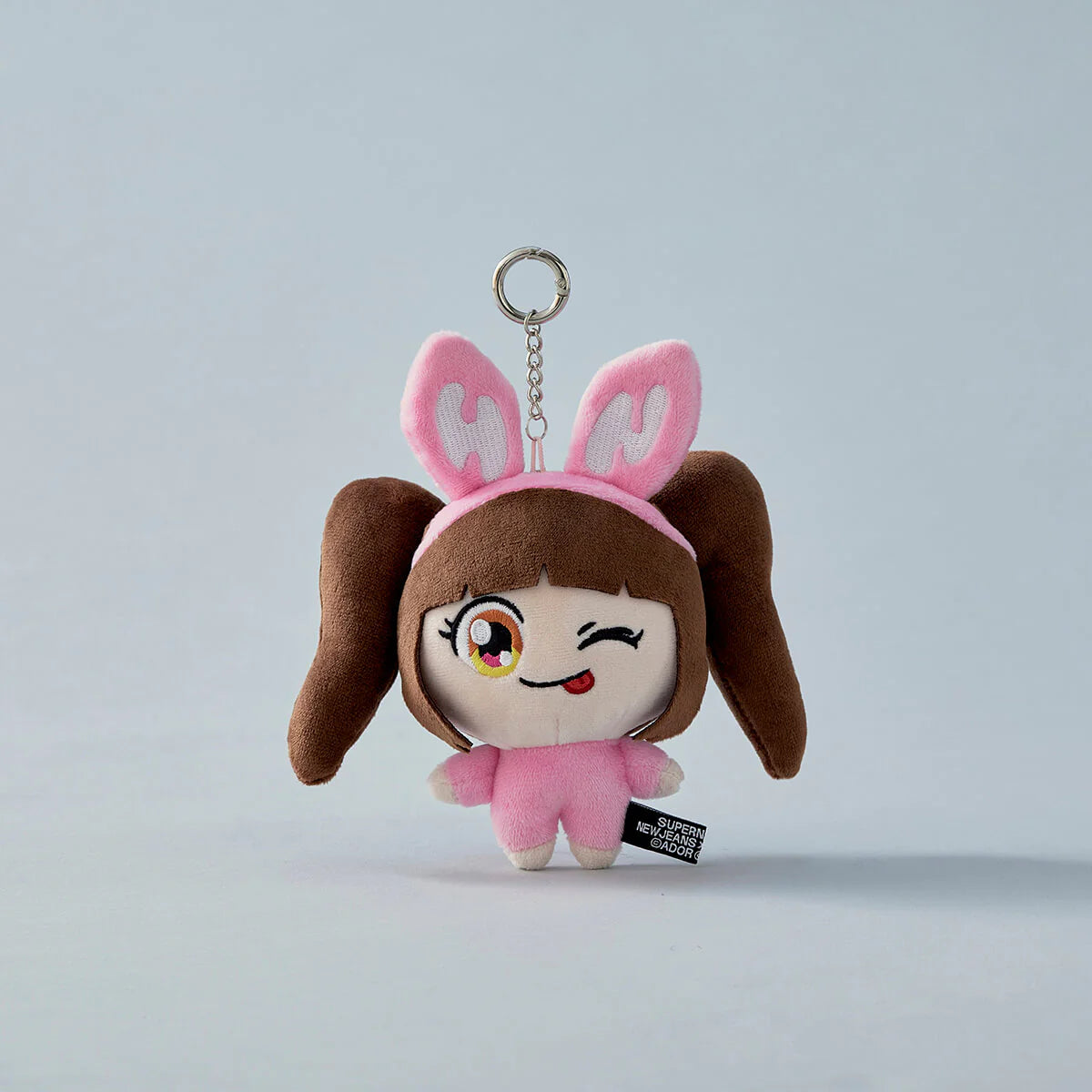 NEWJEANS X MURAKAMI PLUSH KEYRING (HANNI)