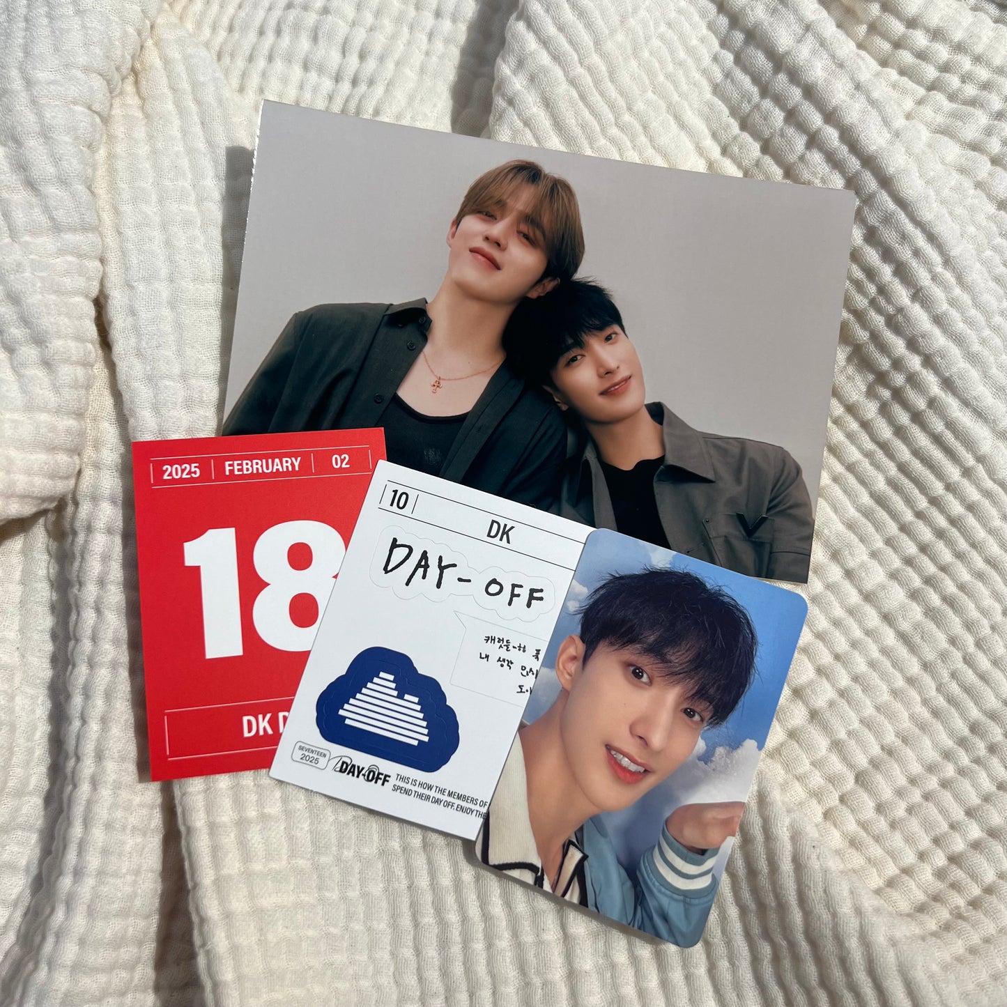 SEVENTEEN - 2025 season greeting photo pack