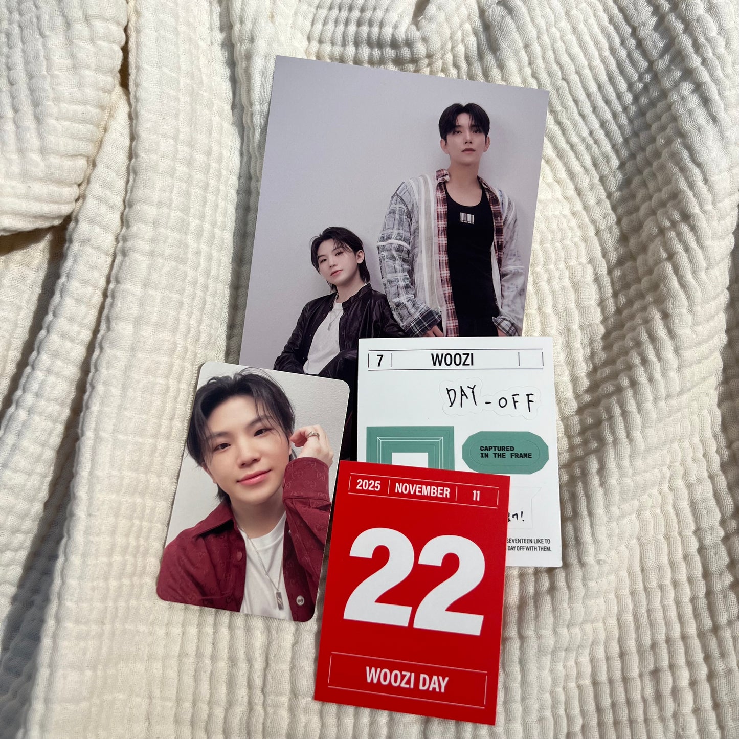 SEVENTEEN - 2025 season greeting photo pack