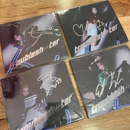 Kep1er - 3rd Mini Album [ TROUBLESHOOTER ] SIGNED CD (Digipack version)